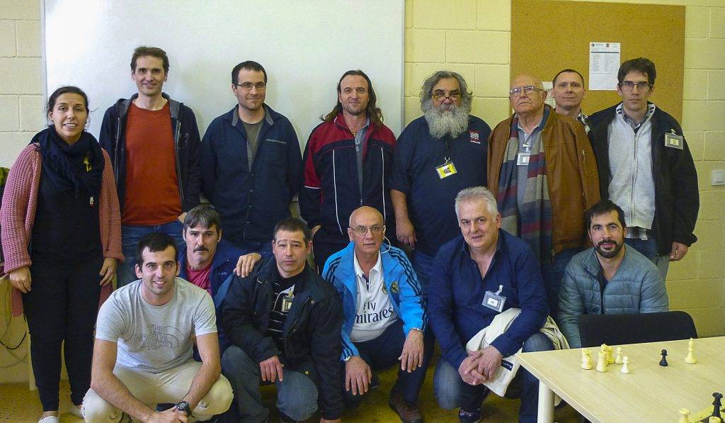 Foto de grup amb el CE Atzucac.